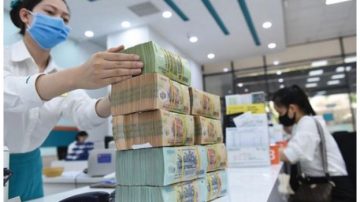 Ham tăng lãi suất hút tiền, ngân hàng dính đòn sụt giảm CASA