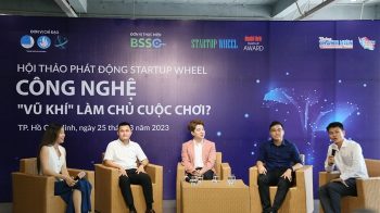 Hội thảo “Công nghệ – “VŨ KHÍ” làm chủ cuộc chơi”