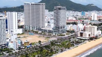 Cấp sổ hồng cho condotel: Còn nhiều bước “cản”