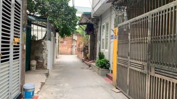 Giá nhà “quay xe” tăng mạnh, người dân càng ngại vay tiền mua nhà dù lãi suất hạ