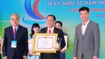 ViNa CHG vinh dự nhận 2 danh hiệu tại Lễ tôn vinh Doanh nghiệp, Doanh nhân TP.HCM tiêu biểu năm 2024