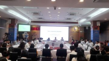 Hội thảo “Vượt Khó Khăn Để Bứt Phá” đưa ra các kịch bản kinh tế vĩ mô cho 6 tháng cuối năm 2025